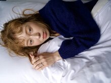 ヘーゼル 博多(HAZEL.)の雰囲気（博多駅筑紫口から徒歩３分★柔らかいカラーデザインカラー大人気）