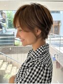 斜めバング グレージュカラー シルキーベージュ マッシュパーマ