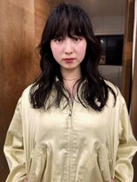 シーン(SCENE)&nbsp;顔周りカット ニュアンスパーマ 黒髪 10代 20代 レイヤーカット