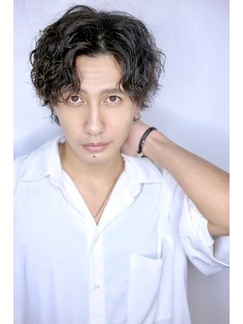 リスター(ReStar) 心斎橋ツイストスパイラルパーマ波巻きスパイラルマッシュ