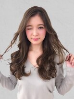 ディーバ 横浜(D.I.E.V.A)&nbsp;20代30代40代大人女性フォギーベージュ艶ふんわりレイヤーカット