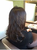 軟毛でも、ゴロッと大きなカールが自慢のパーマ