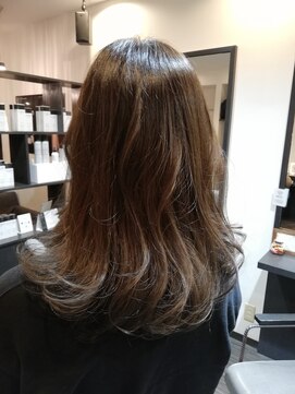 ヘアーズミンク ハグラザキ(Hairs mink Hagurazaki) 春色ベージュ