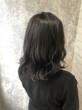 ジーナ 博多(Zina) シルバーベージュ