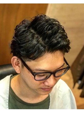 ヒロギンザ 銀座本店(HIRO GINZA) 7：3オールバックスタイル