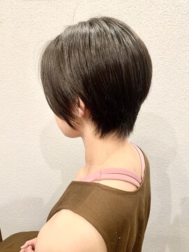 ピークツー 吉祥寺(PEAK2) ショートボブ