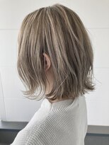 ダイス(Dice) 切りっぱなしミディアム×ミルクティー