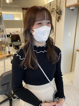 リッタ 多治見(Ritta) イヤリングカラー×ミディアムレイヤー