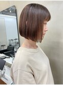シンプルな大人可愛い前下がりボブ◎蔵前
