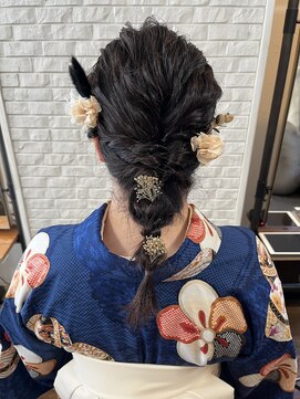 ザブックハンドサロン(The book hand salon) 袴×ヘアアレンジ