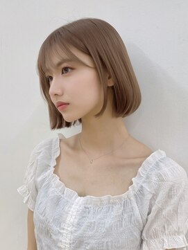 ユーフォリア 新宿店(Euphoria) やわらかハニーベージュ小顔ミニボブ