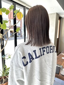 ヘアー アイス ルーチェ(HAIR ICI LUCE) ハイライト 白髪ぼかし グレイアッシュ メッシュ 西田