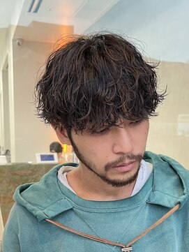 フィフス 渋谷(fifth) 緩め刈り上げ波巻きスパイラルパーマツイストツイスパシャドウ