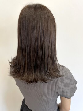 カノエ 福岡香椎店(canoe) アッシュブラウン　外ハネミディアム 艶髪 オリーブグレー