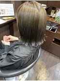 透明感マットグレージュ