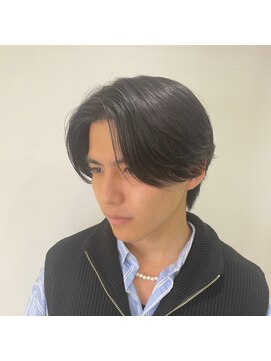 アッシュ 二子玉川店(Ash) ニュアンスパーマセンターパートコンマヘアツーブロック刈り上げ