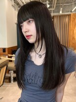 ノイカーム(noi Calm)&nbsp;顔周りレイヤーカットくびれヘアミルクティーベージュカラー