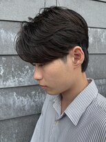 ヒュイル バイ ニアウ(Hwyl by Niau)&nbsp;メンズマッシュセンターパートスパイラルパーマニュアンスパーマ