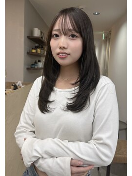 クイ(quii) ★エアリーレイヤーカット顔周り/簡単ワンカール