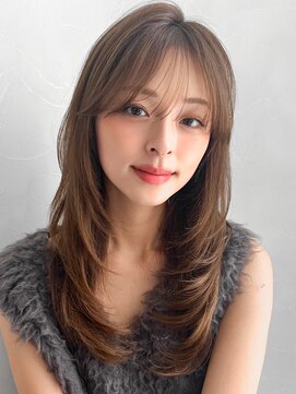 アグノス 青山(Agnos) クラゲヘアーレイヤーカット黒髪薄めバングココアベージュ