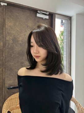 アオ(AO) 海外風レイヤーカット