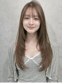 ナチュラルベージュ×柔らかロングレイヤー