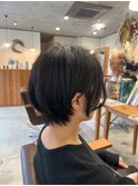 ショート×ダークカラー