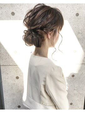 ヘアーサロンネンド(hair salon nendo) シニヨンアレンジ