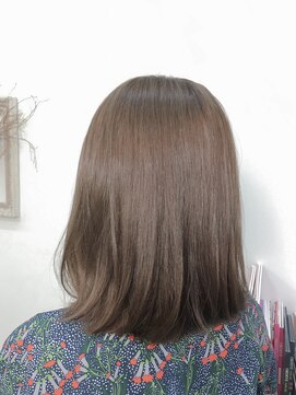 アッカ(acca) スモーキートパーズ@ボブディ