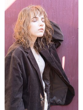 アメリ 新宿(Ameri) Ameri ブロンドセミディ【新宿】