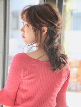 エムスラッシュ ストリートマーケット スマートサロン センター北(M.SLASH) 大人フェミニンアレンジスタイル/パーティー/二次会/センター北