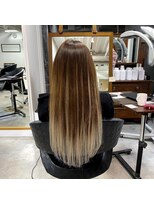 フツーロ 栄(FUTURO)&nbsp;＃プルエクステ　＃ギャル