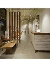 アース 日吉店(HAIR&MAKE EARTH)&nbsp;フロント スタッフ