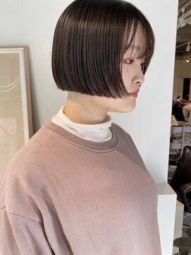 エト 梅田(eto) リップラインボブ