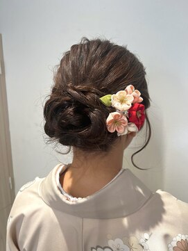 クルム(KURUMU) 袴ヘア/シニヨンスタイル
