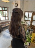 :お呼ばれヘアアレンジ・ハーフツイン