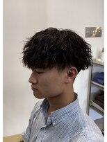 メンズギフト(men's GIFT)&nbsp;刈り上げツーブロックツイストスパイラルパーマメンズマッシュ