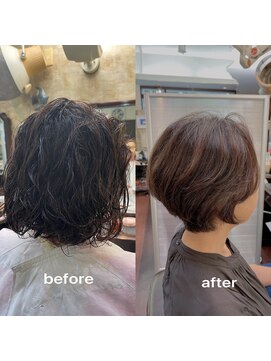 アンヌ くせ毛ショートカット