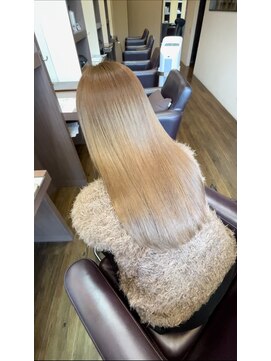 グリームバイフォルテ 藤枝(gream by FORTE) 髪質改善/縮毛矯正/ストレート/トリートメント/ツヤ巻き髪/藤枝