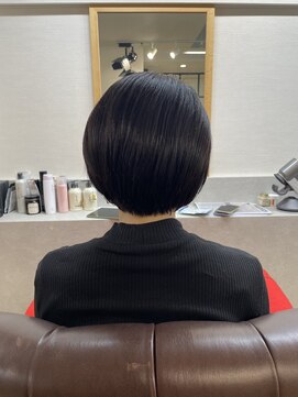 インビテーション(invitation) 丸みショートスタイル