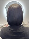 暗髪ボブ