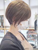 エリマ 武蔵小杉(elima) 武蔵小杉ベージュカラーくびれショートボブくびれショートカット