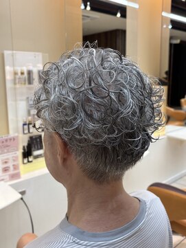 クオリス 上板橋店(QUALIS) アップバング◎無造作パーマで爽やか印象