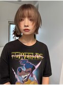 渋谷ブリーチカラーボブレイヤーミルクティーブラウン韓国カラー