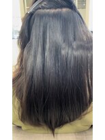 アム 表参道(am)&nbsp;小顔薄めバンググレージュレイヤーロング前髪パーマ黒髪