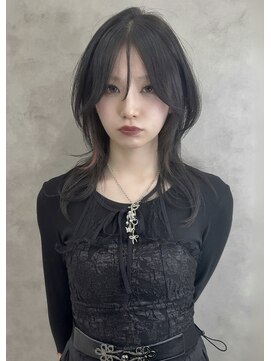 アイヴァン(AIVAN) 雰囲気の出る ナチュラルミディアムレイヤー ll【外川瑠己】