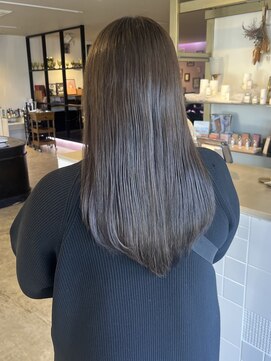 ジジ フルアヘッド(Gigi fullahead) 【レイヤー×オリーブカラー】