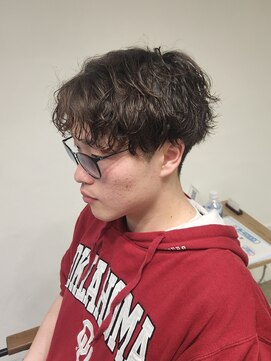 ニアウ 伊勢崎連取店(Niau) MEN’S HAIR/波巻ツイストスパイラル/フェザーパーマ/伊勢崎