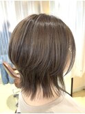 レイヤーカット　ハイライト　くびれ