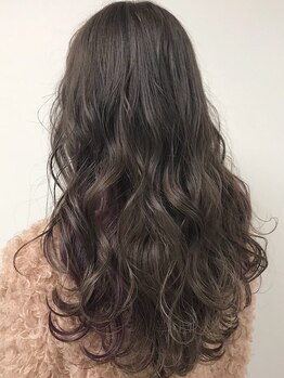 アリュールヘアー ヴィヴィ 天王寺2号店(ALLURE hair vivi)の写真/[天王寺・阿倍野/カット+カラー¥4600～]話題のイルミナやケアブリーチで透け感カラー&低ダメージを叶える♪